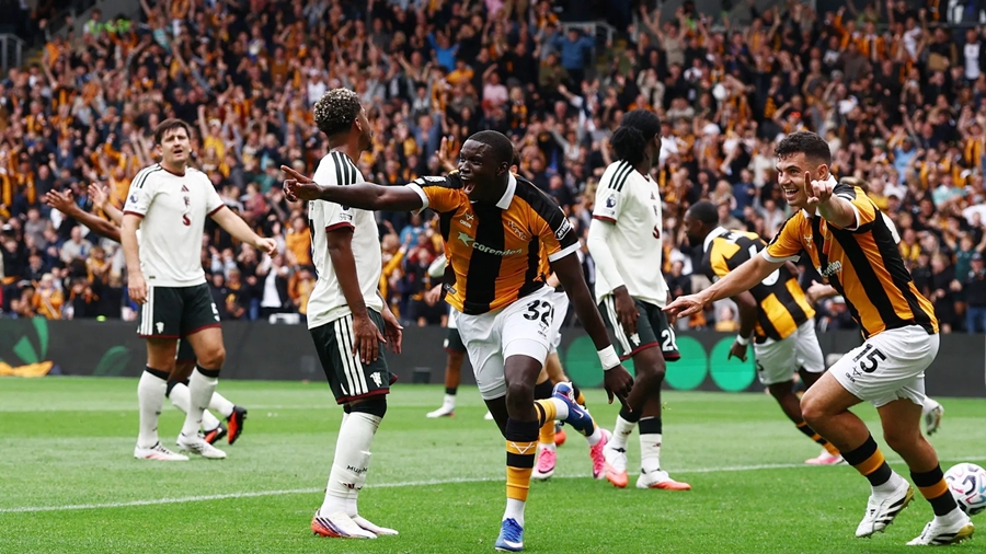 Ảnh bài viết Chuyên gia Sky Sports chỉ rõ lý do Man Utd thua sốc Hull City