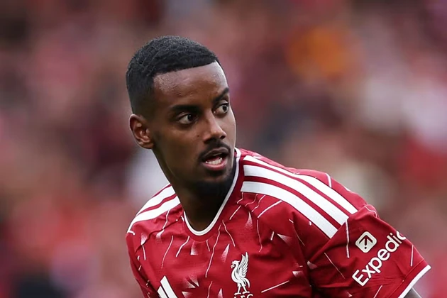 Ảnh bài viết Owen tin Isak sẽ vượt qua chảo lửa Newcastle