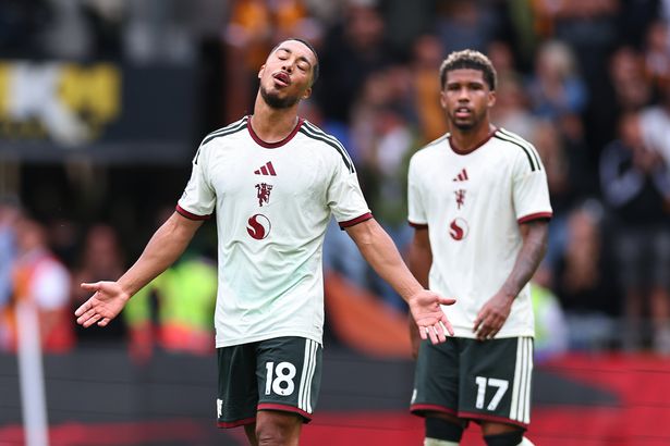 Ảnh bài viết Man Utd và màn ra mắt mờ nhạt của bộ đôi tân binh 85 triệu