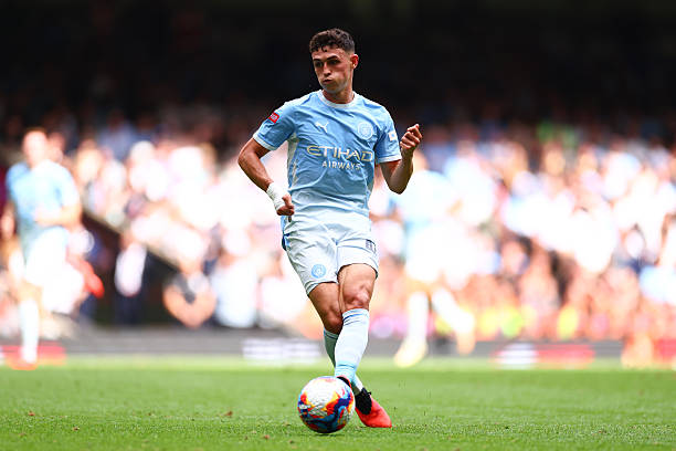 Phil Foden: Rất nỗ lực di chuyển và tạo khoảng trống, nhưng chưa thể mang đến những đường chuyền quyết định hoặc pha dứt điểm nguy hiểm nhất - 6.4 điểm.
