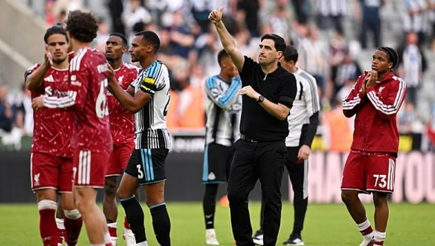 Ảnh bài viết Liverpool giật lại một điểm và bài toán cho Iraola