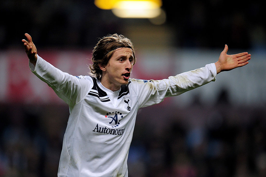 Tiếng gọi Mourinho khiến Modric quyết tâm rời Tottenham. Ảnh: Getty.