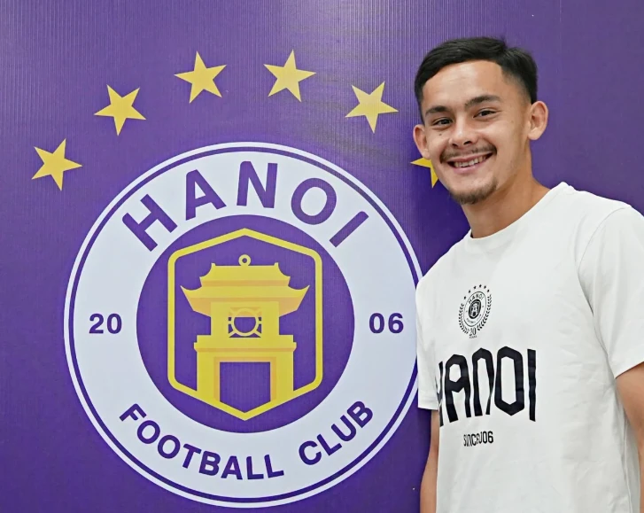 Aymeric Faurand-Tournaire gia nhập H&agrave; Nội FC. Ảnh: Fangape CLB H&agrave; Nội.