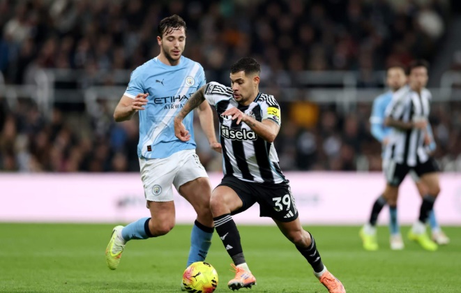 Pep Guardiola từng gọi Nico Gonzalez là Rodri đệ nhị. Ảnh: Getty.