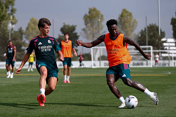 Ảnh bài viết Real Madrid và nghịch lý Arda Guler - Vinicius