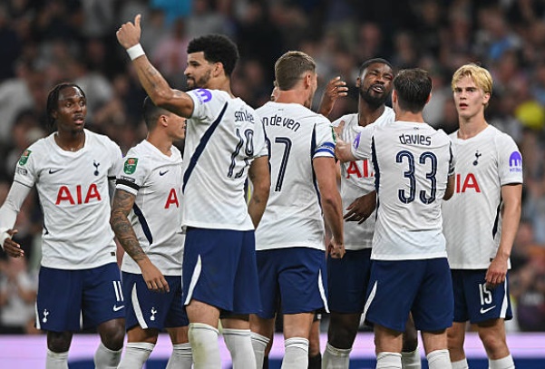 Tottenham dễ dàng đè bẹp đối thủ với tỷ số 5-1. Ảnh: Getty.