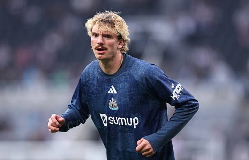 Ảnh bài viết Newcastle United từ chối bán Nick Woltemade cho Forest