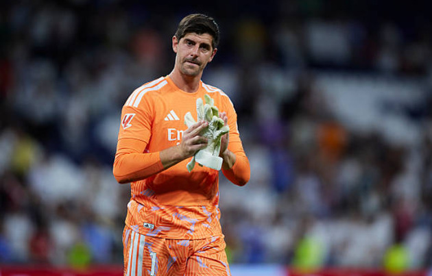 Thibaut Courtois (7 điểm): C&oacute; 2 pha cứu thua v&agrave; kh&ocirc;ng mắc lỗi ở b&agrave;n thua duy nhất khi h&agrave;ng thủ thi đấu mất tập trung.