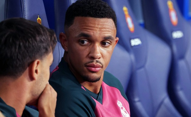 Ảnh bài viết Alexander-Arnold sẽ thành nạn nhân tiếp theo tại Real Madrid?