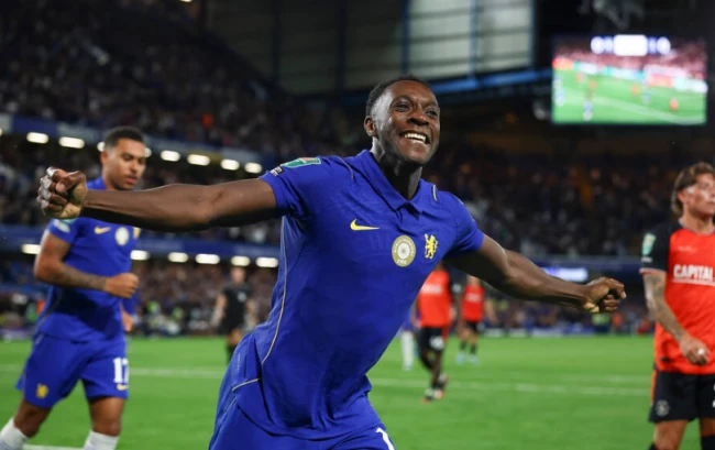 Ảnh bài viết Danny Welbeck nổ súng đưa Chelsea vào vòng 3 Carabao Cup