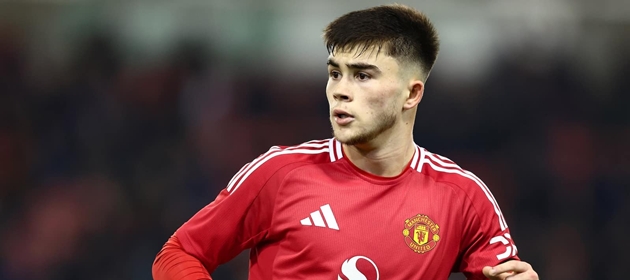 Ảnh bài viết Man Utd chốt tương lai sao trẻ Harry Amass vào phút chót