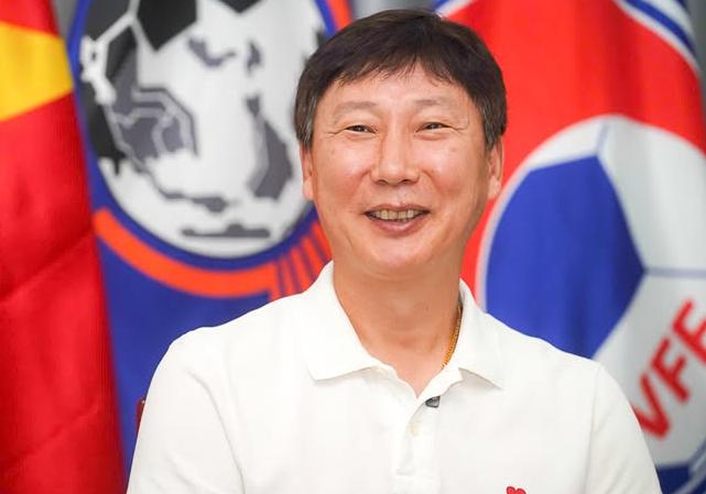Ảnh bài viết HLV Kim Sang-sik muốn Việt Nam tấn công Thái Lan ngay từ đầu