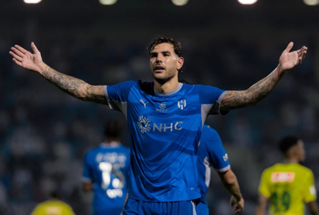 Ảnh bài viết Al Hilal hủy diệt Al Khaleej 5-1, bám đuổi Al Nassr trên BXH