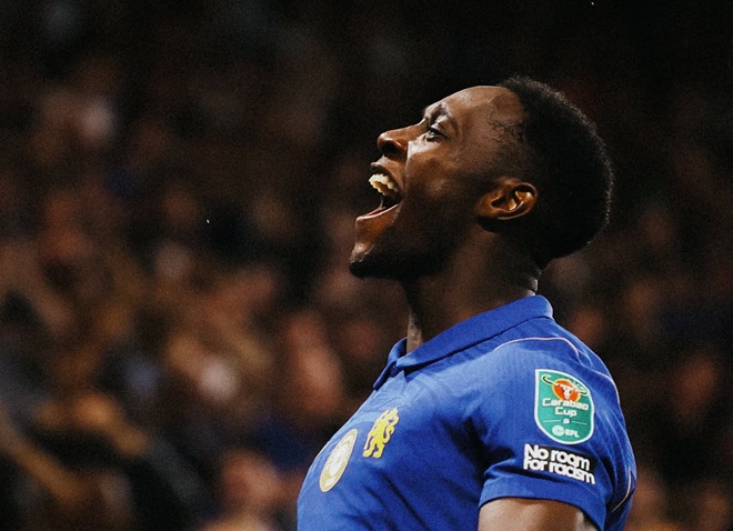 Ảnh bài viết Welbeck nổ súng ngày ra mắt Chelsea, Xabi Alonso hết lời ca ngợi