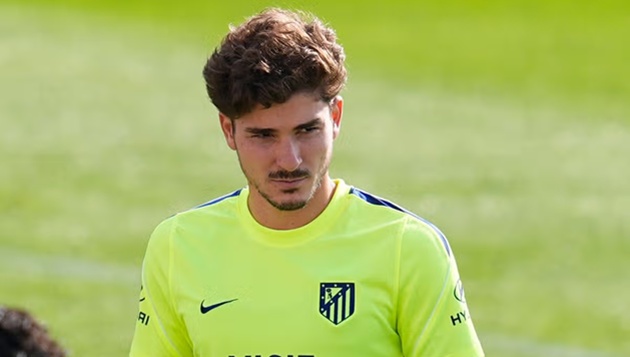Ảnh bài viết Atletico Madrid ép Julian Alvarez chọn Arsenal hoặc ở lại