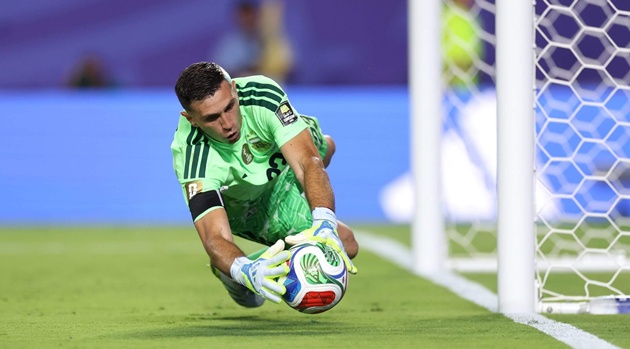 Ảnh bài viết Chelsea chấm dứt nỗi lo khung gỗ bằng thương vụ Emiliano Martinez