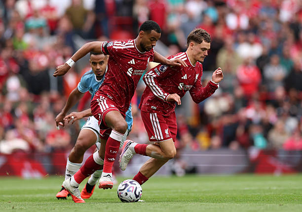 Ảnh bài viết Liverpool 1-1 Nottingham Forest: Gakpo dọn cỗ cho Isak