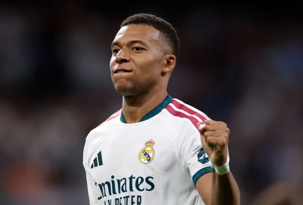 Mbappe là ngòi nổ số 1 trên hàng công Real. Ảnh: Antonio Villalba/Getty.