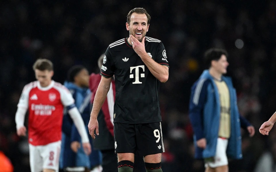 Arsenal cũng sẽ gặp lại k&igrave;nh địch Harry Kane. Ảnh: Shaun Botterill/Getty Images.