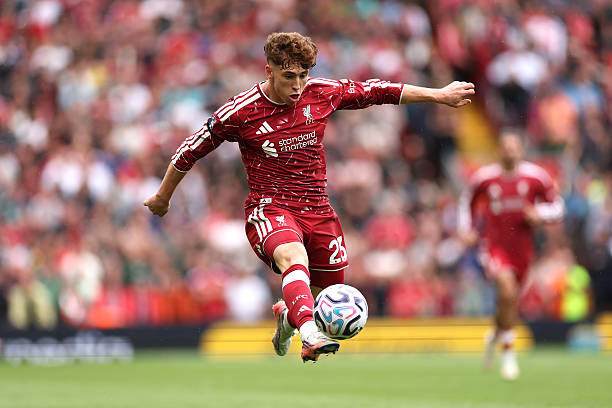 Ảnh bài viết Munoz tỏa sáng, tại sao Liverpool vẫn cần Barcola?