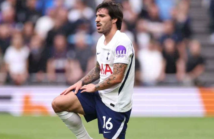 Sandro Tonali gây thất vọng ở Tottenham. Ảnh: Marc Atkins/Getty Images.