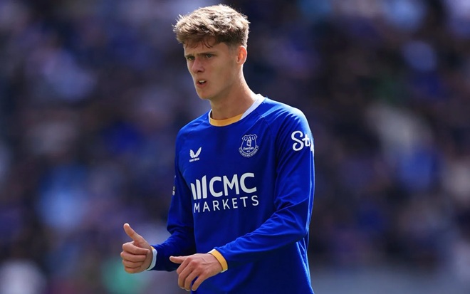 Ảnh bài viết Everton huỷ vụ bán Harrison Armstrong sau đe dọa "bạo loạn" từ người hâm mộ