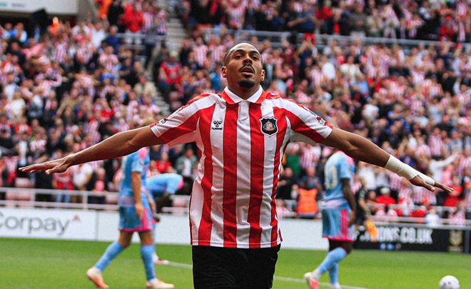 Ảnh bài viết Isidor sắm vai người hùng, Sunderland hạ gục Fulham