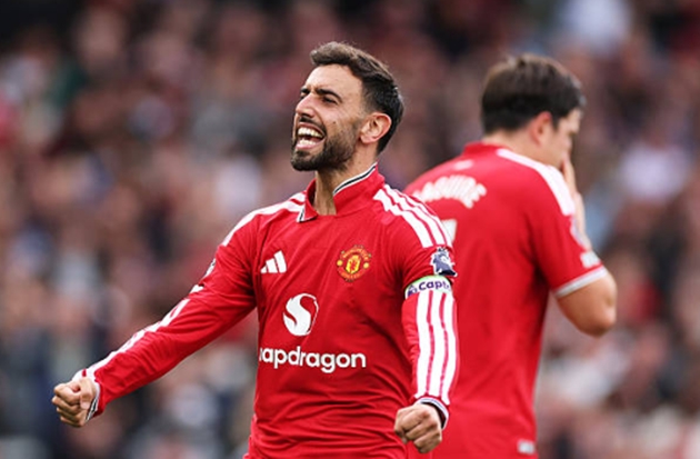 Ảnh bài viết Bruno góp dấu giày 4/5 bàn thắng, MU đại thắng Ipswich Town 5-2
