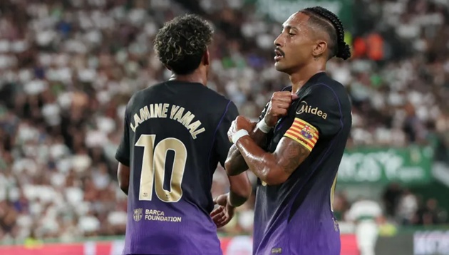 Raphinha đã ghi bàn ở 2 vòng đầu tiên. (Ảnh: David Ramirez/Getty Images)