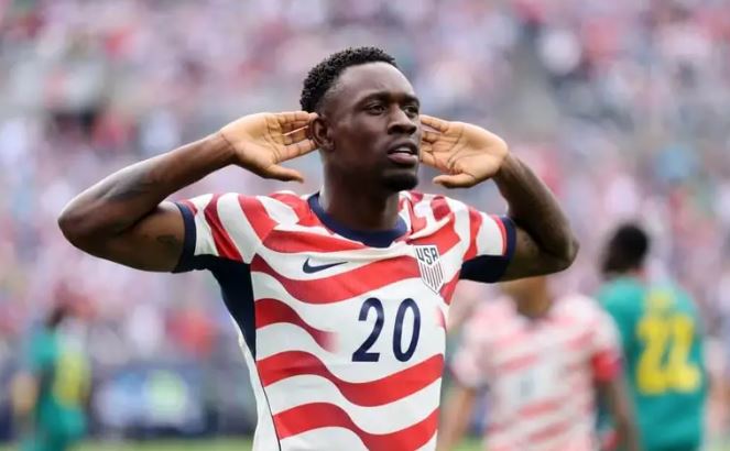 Ảnh bài viết Everton đạt thỏa thuận chiêu mộ Folarin Balogun từ Monaco