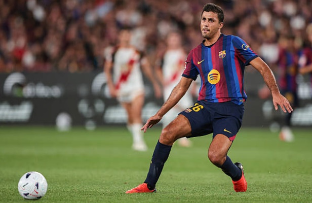 Ảnh bài viết Lý do Rodri vẫn tiếp tục dự bị tại Barca