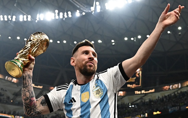 Messi ăn mừng chức vô địch World Cup 2022. (Ảnh: Christine Poujoulat/Getty Images)