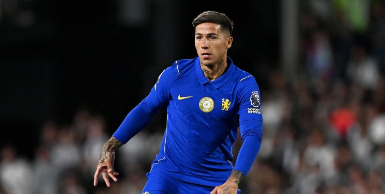 Enzo Fernandez có khả năng cao cập bến Man City. Ảnh: Darren Walsh/Chelsea FC via Getty Images.