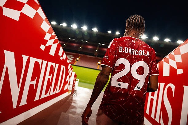 Liverpool đã bỏ ra rất nhiều công sức mới có được Barcola. Ảnh: Liverpool FC.