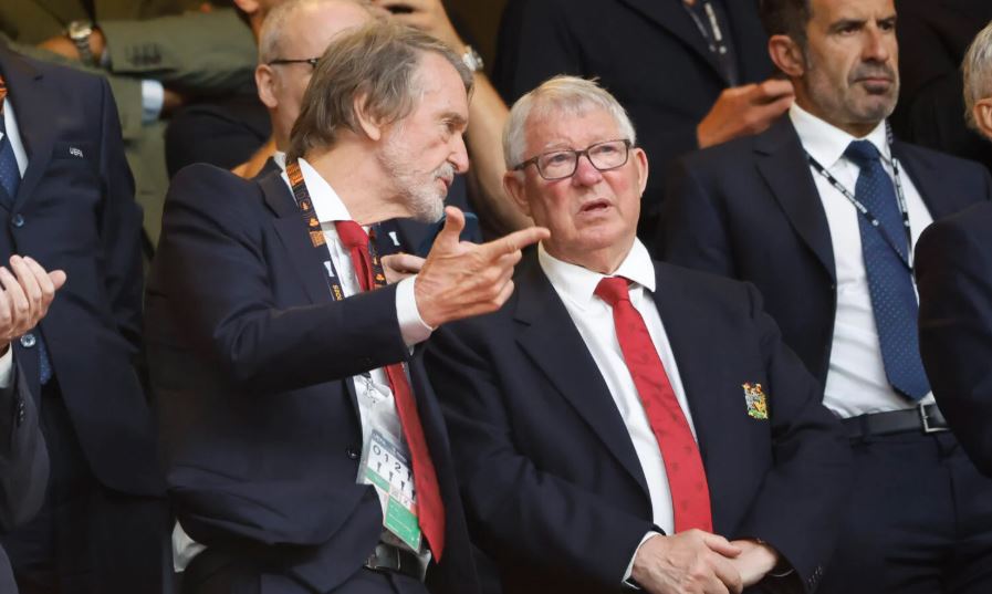 Sir Jim có những nỗ lực đáng khen ngợi ở MU. Ảnh của Jean Catuffe/Getty Images.
