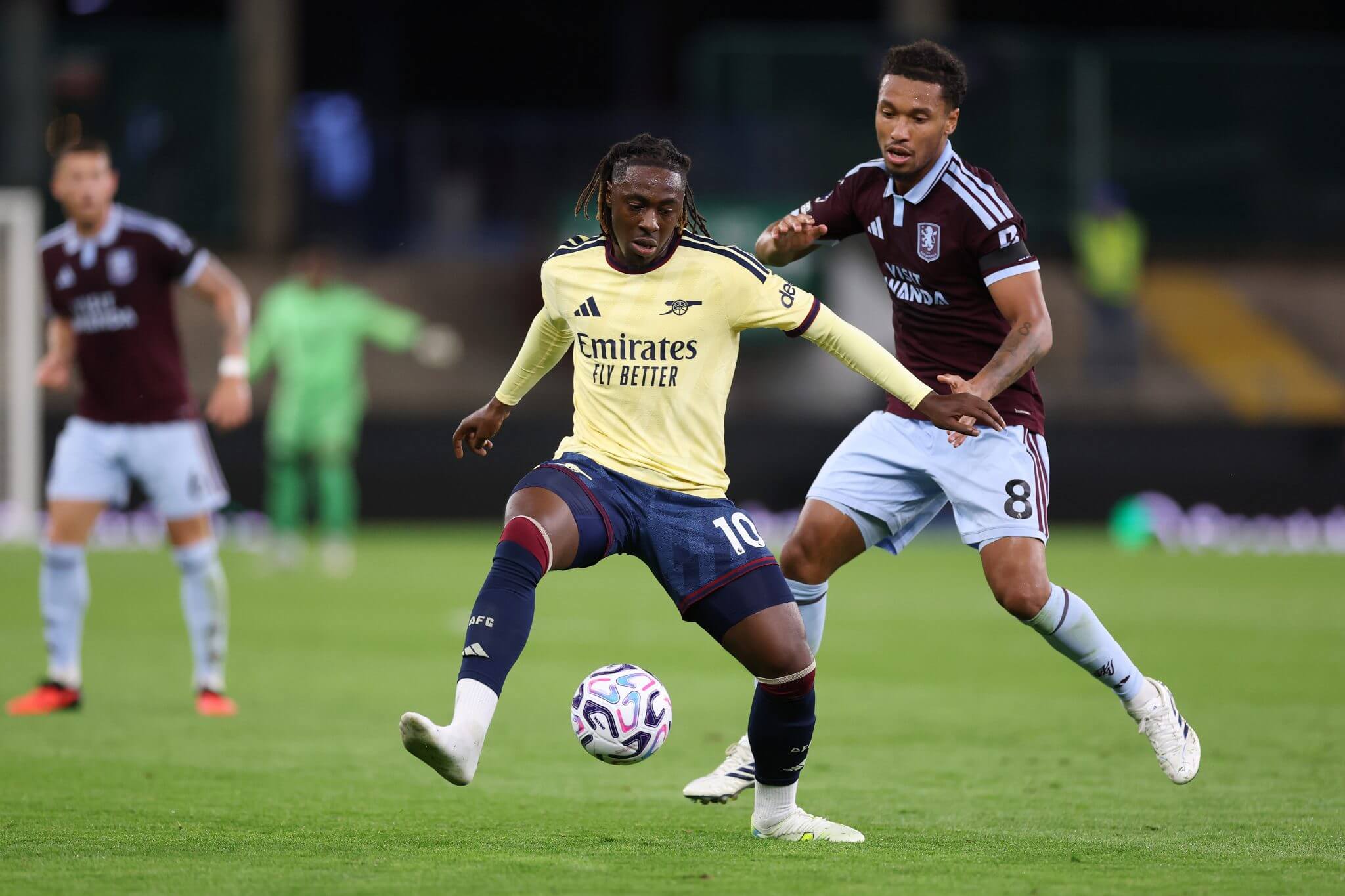 Sự góp mặt của Eberechi Eze đã giúp hành lang trái Arsenal chơi khởi sắc. (Ảnh: Carl Recine/Getty Images)