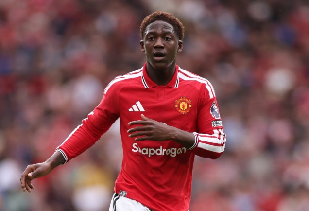 Ảnh bài viết Nicky Butt và Paul Scholes kinh ngạc trước sự lột xác của Kobbie Mainoo