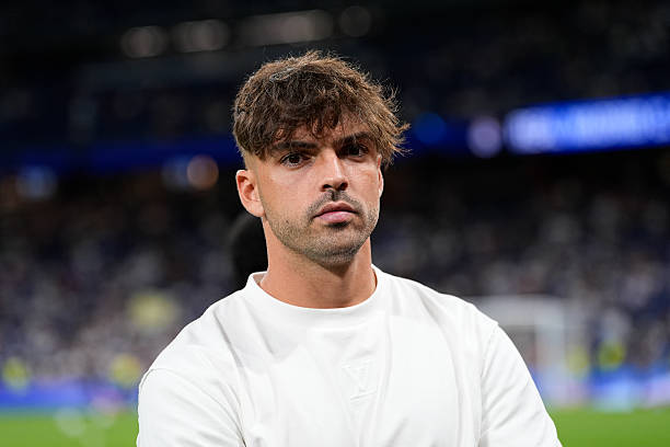Raul Asencio bị phạt vì lái xe trong tình trạng say xỉn. Ảnh: Oscar J. Barroso/Getty Images