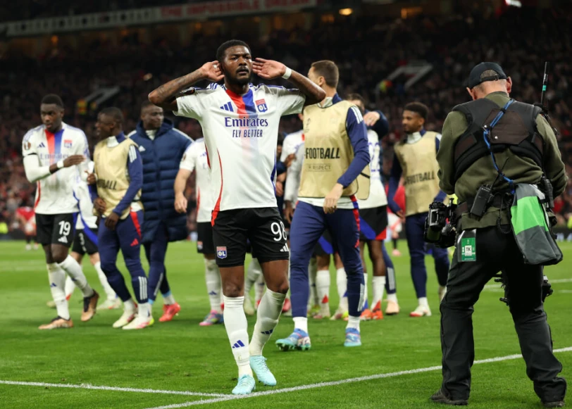 Maitland-Niles sẽ trở lại chơi bóng ở Ngoại hạng Anh. Ảnh: Carl Recine/Getty Images.