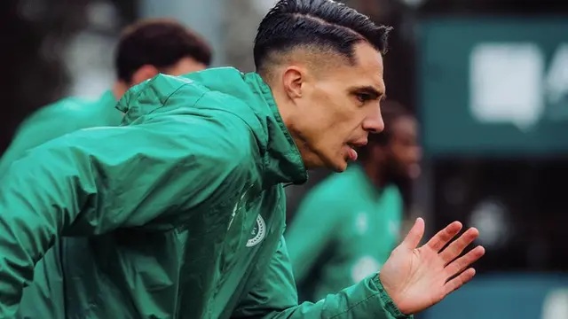 Tuyển Indonesia có rất nhiều cầu thủ thi đấu ở nước ngoài. Ảnh: Bola.