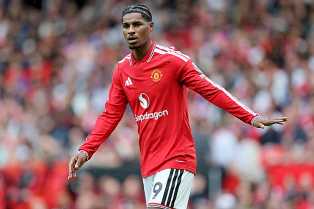 Ảnh bài viết Mbeumo ca ngợi đẳng cấp của Rashford ngày trở lại