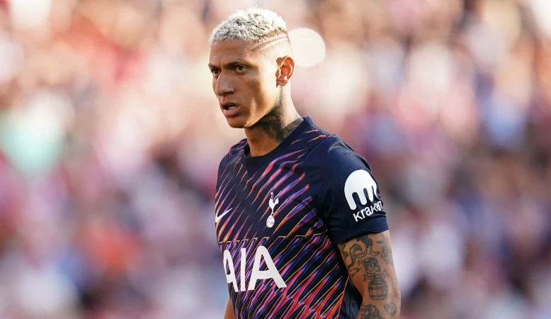 Ảnh bài viết Tin đồn chuyển nhượng tối 4/9: Richarlison nhận lương gấp 3 nếu cập bến Trabzonspor; Neto cân nhắc rời Chelsea