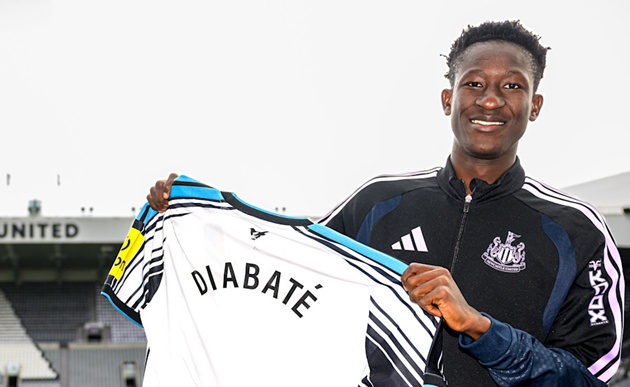 Ảnh bài viết Newcastle hoàn tất thương vụ chiêu mộ thần đồng Ousmane Diabate