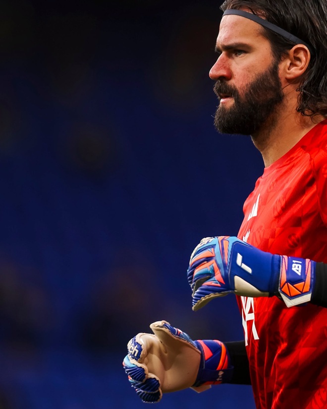 Alisson Becker – 8,3 điểm. Một đêm thi đấu đúng phong độ của thủ thành người Brazil. Dù đôi lúc bị thử thách, anh vẫn hóa giải thành công mọi áp lực mà các cầu thủ Ipswich Town tạo ra. Ảnh: Liverpool.