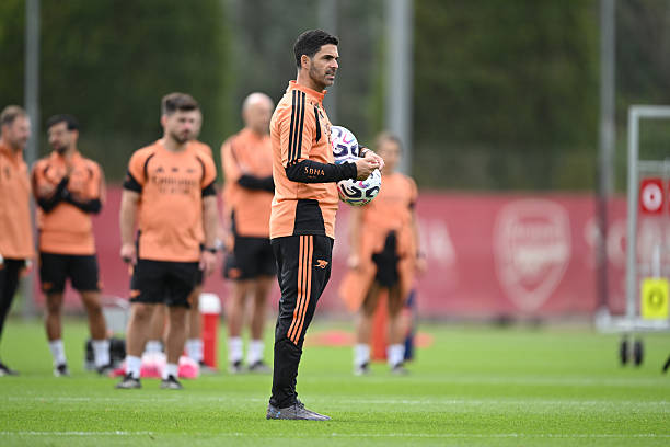 Arteta chưa hoàn toàn hài lòng về công tác chuyển nhượng của Arsenal. Ảnh của Stuart MacFarlane/Arsenal FC - Getty Images.