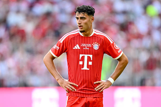 Ảnh bài viết Pavlovic từ chối Man City để ở lại Bayern Munich