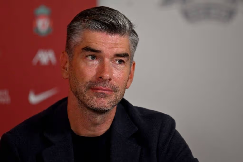 Ảnh bài viết CHÍNH THỨC: Richard Hughes bất ngờ chia tay Liverpool