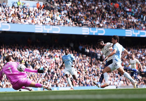 Ảnh bài viết Man City vs Coventry: Đội khách suýt gây bất ngờ