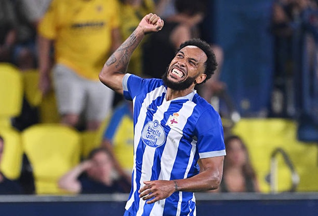 Ảnh bài viết Fan ngỡ ngàng khi Aubameyang 37 tuổi bứt tốc xé lưới đối thủ