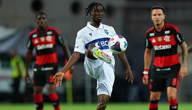 Sekou Kone đang cho thấy những tín hiệu tích cực khi được mang đi cho mượn. Ảnh: Gualter Fatia/Getty Images